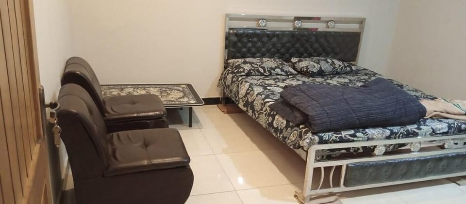NN Family Guest house nenday M2 Vacation rental in Islamabad