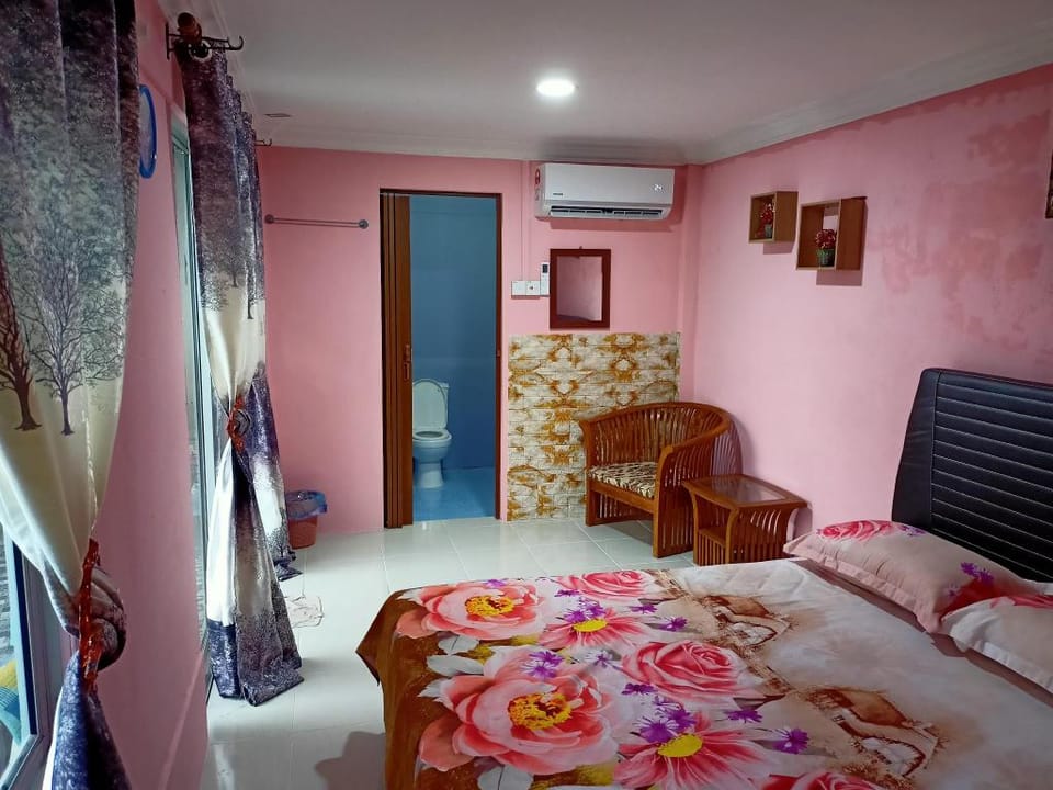 Laman Sufi Aidura - Roomstay with swimming pool Villa in Malaysia