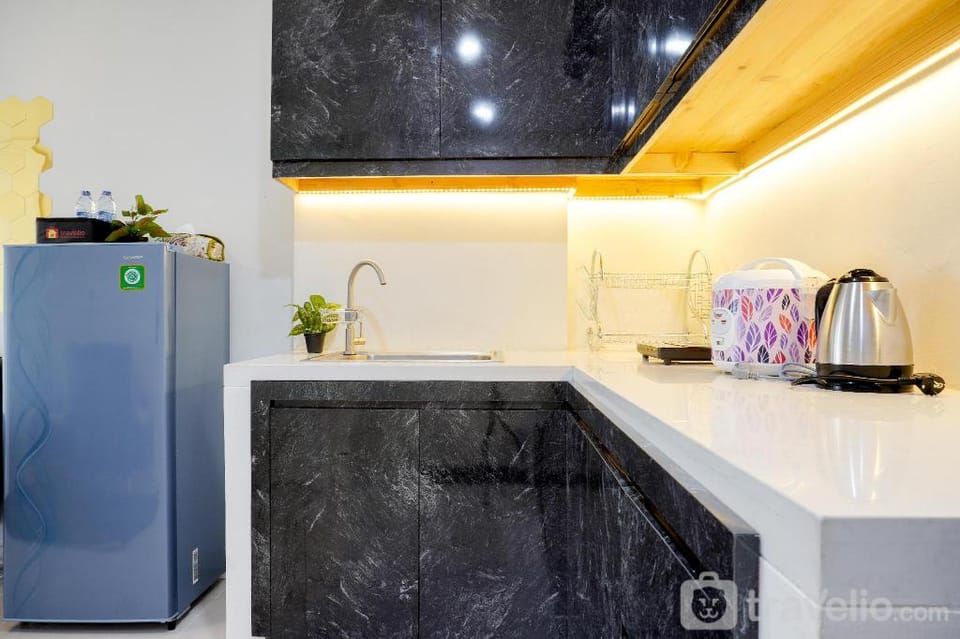 Nice & Comfort 2BR at Daan Mogot City By Travelio Apartment in Jakarta