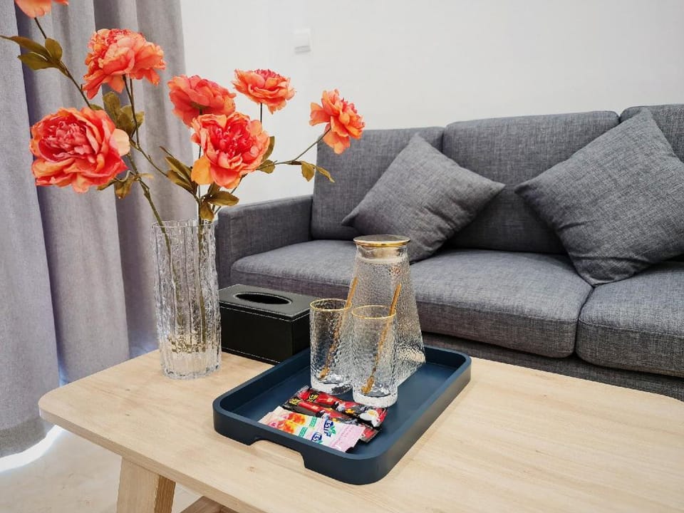 Căn Studio Vinhomes D'Capitale số 1 Trần Duy Hưng Apartment in Laos