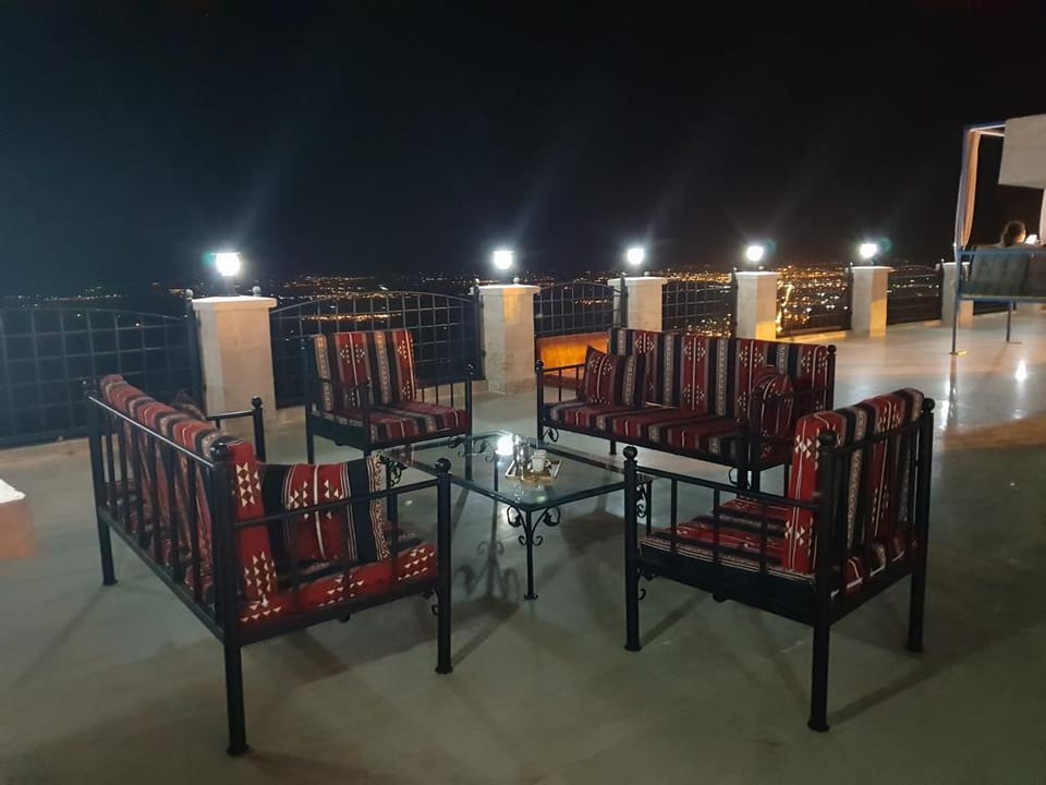Mardin tarihi ulu Cami yanı,  Kale divan konağı  Villa in Turkey