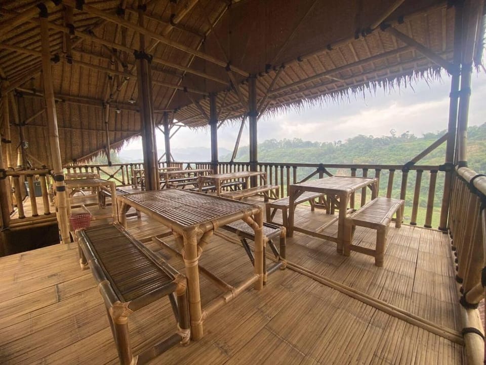Saung Arjuna Syandana Resort Lodge in West Java