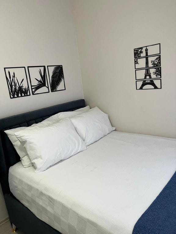 sislide yeni 1+1 lüx kat:2 Apartment in Istanbul