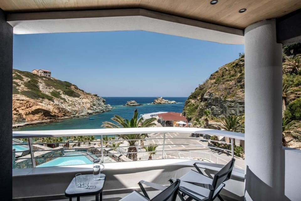 Made By The Sea Villas 9 BDRM Apartment in Crete