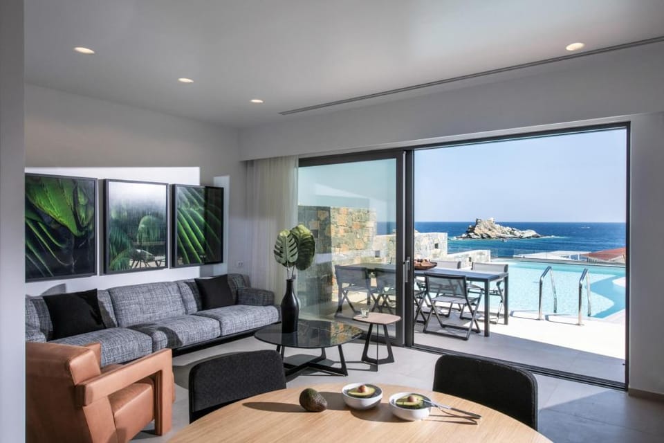 Made By The Sea Villas 9 BDRM Apartment in Crete