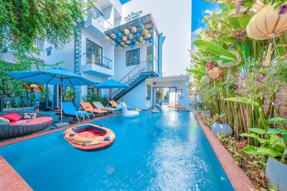 MianVilla-8Br-Near old town-Private pool-breakfast Villa in Hoi An