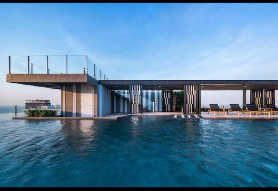 The Base 芭提雅的中心区精装两床房东直租 Apartment in Pattaya City