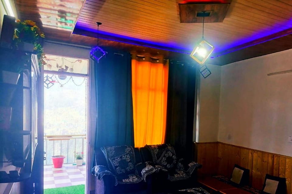 Chill in Hills Home Stay Manali Vacation rental in Manali
