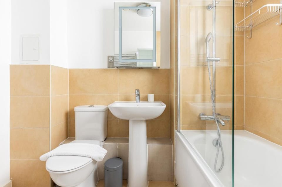 The Islington Collection Apartment in London Borough of Islington