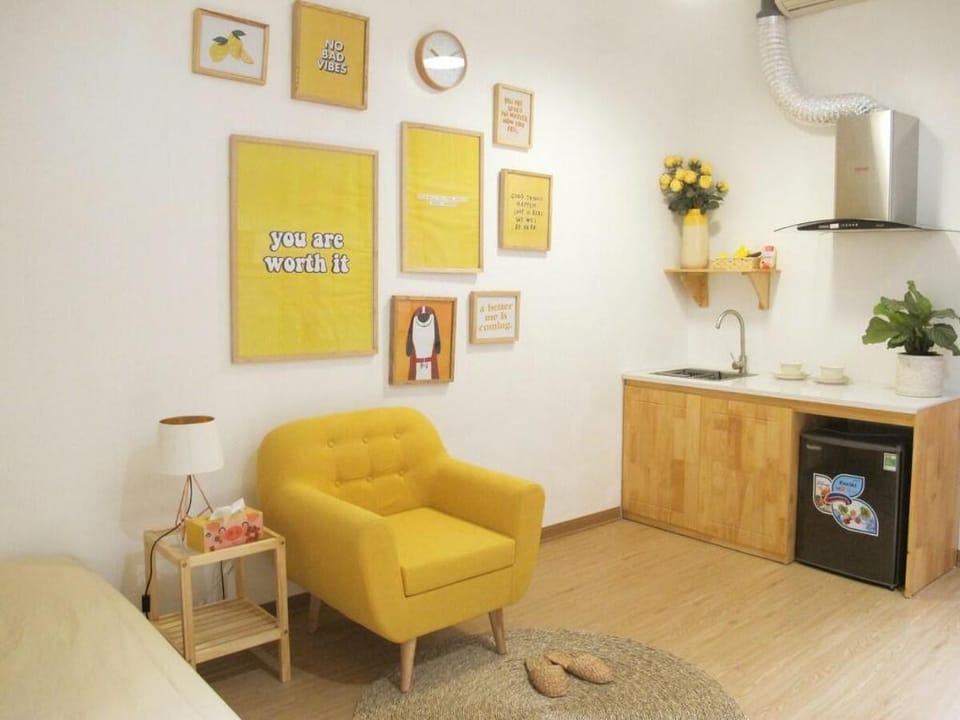 Lemonade?Biglassdoor?netflixTV?wash?dry Vacation rental in Hanoi