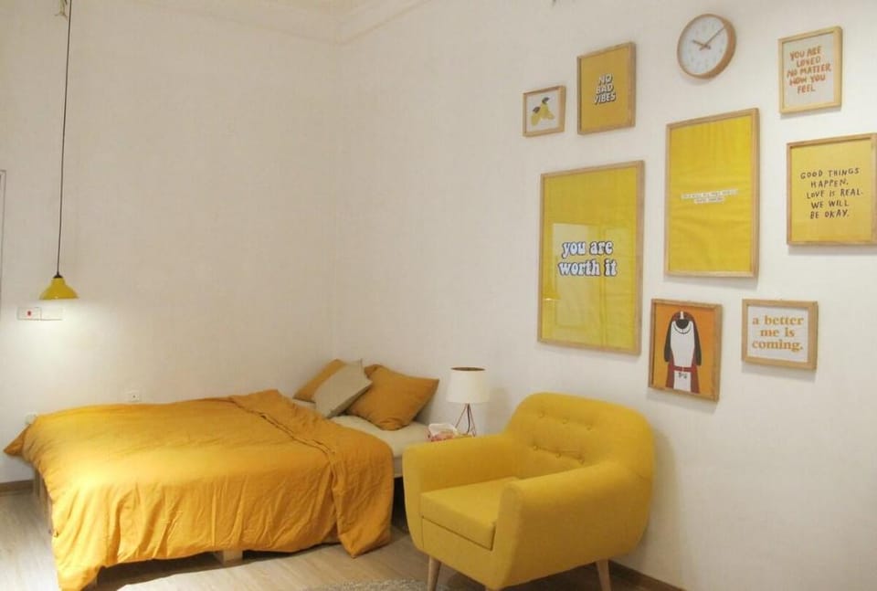 Lemonade?Biglassdoor?netflixTV?wash?dry Vacation rental in Hanoi