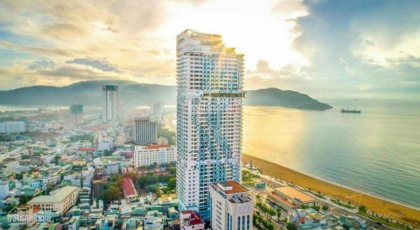 TMS Beachfront Quy Nhon - Holiday Apartment  Apartment in Vietnam