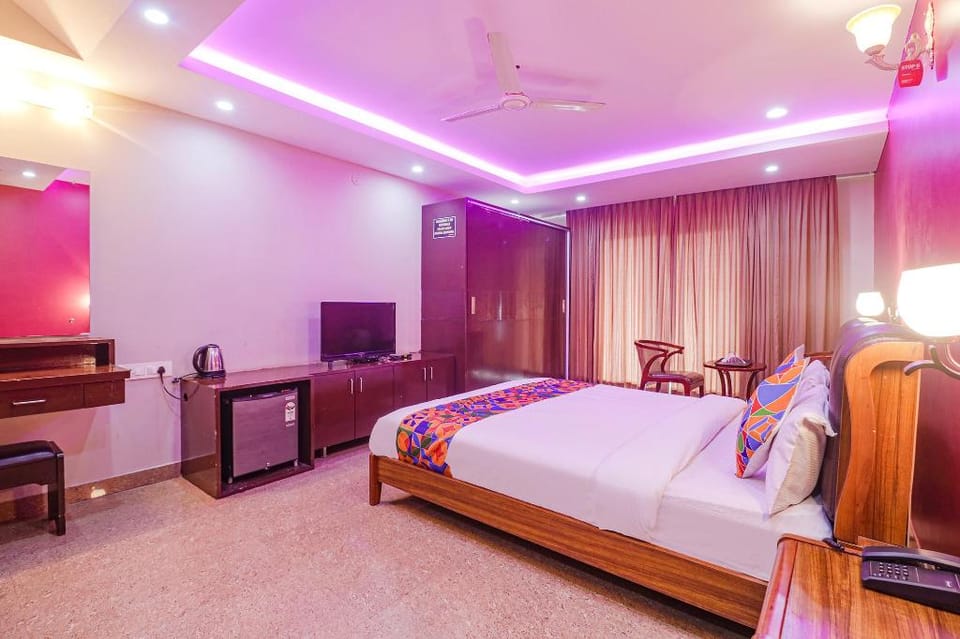 FabHotel Turning Point - Nr. Ulsoor Lake Hotel in Bengaluru