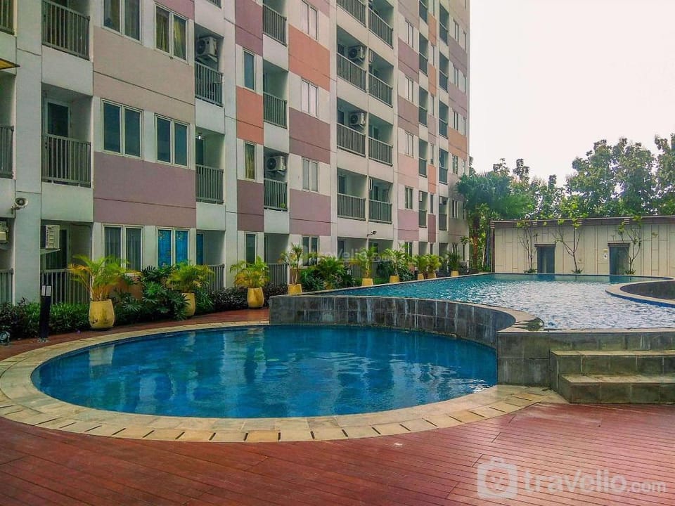 Nice Studio Grand Sentraland Karawang By Travelio Apartment in West Java
