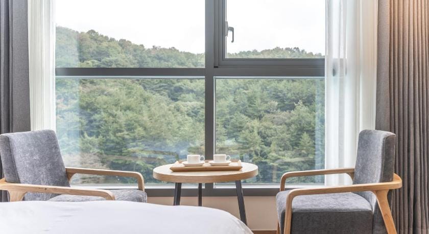 Busan Grand Moment Hotel in Busan