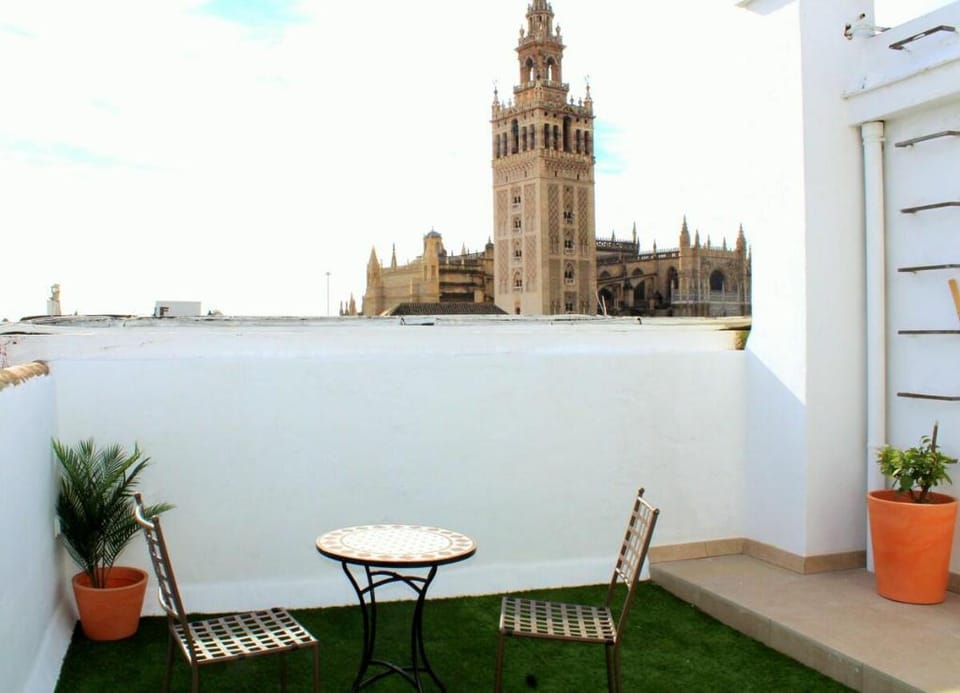 Terraza Catedral Olehousing 6 Apartment in Seville