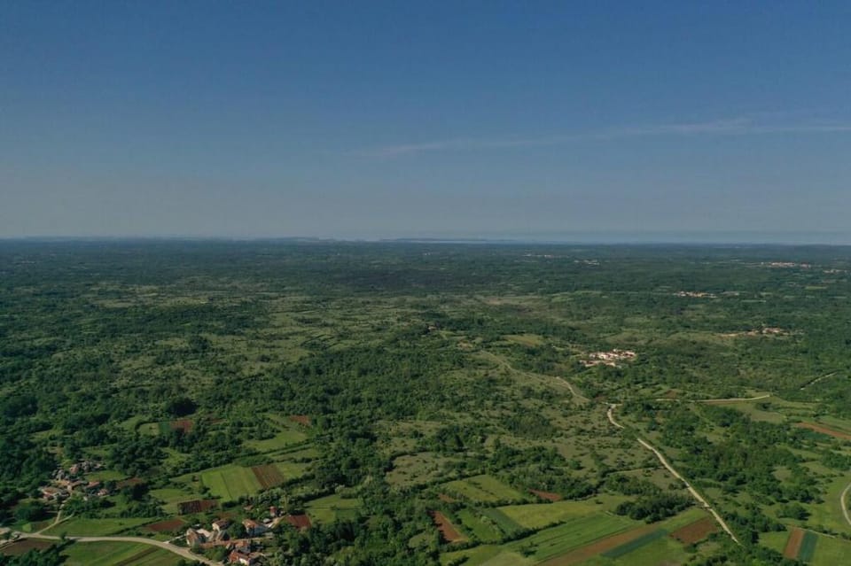 Spacious house of 400m² in the heart of Istria Villa in Istria County