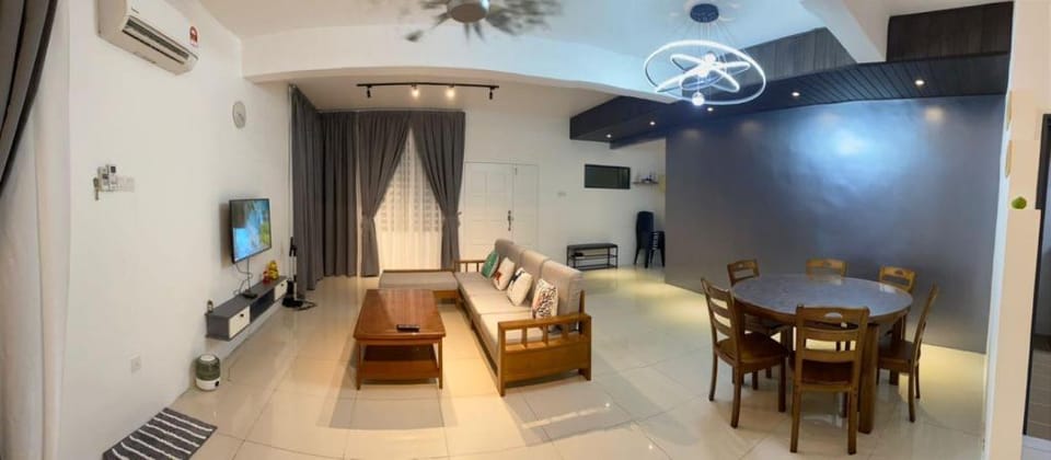 TB 80 HomeStay Sandakan Vacation rental in Sabah