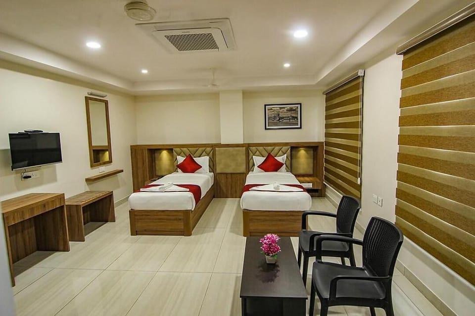RR Mount Elite Suites Hotel in Chennai