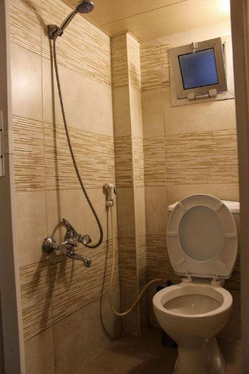 cozy 2 single bed studio apartment near citycenter Apartment in Africa