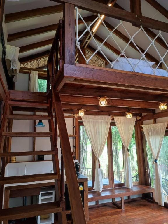 Tiny House Baanfarang Khaoyai Villa in Laos
