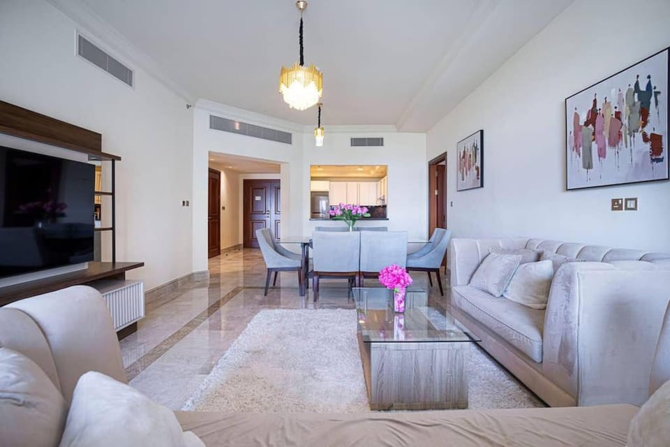 Fairmont North Residence Full Sea View 2br 166 Sqm Apartment in Dubai