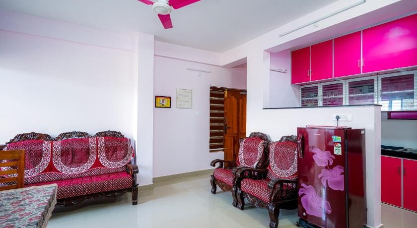 TWO BHK Furnished Flat Near-200 m-Guruvayur Temple Apartment in Kerala