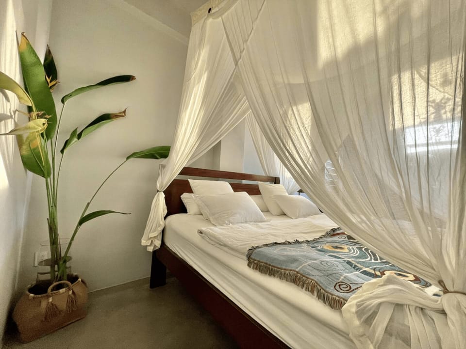 Penthouse + Rooftop | 180 SQM Central Thao Dien D2 Apartment in Ho Chi Minh City