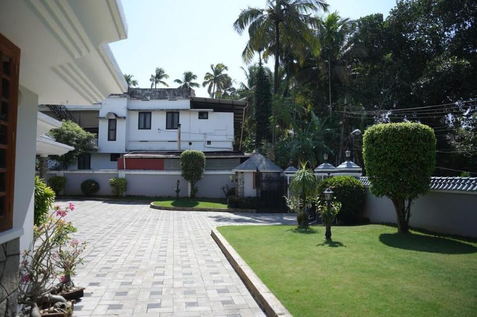 Alite Enclaves Fully Furnished 4 BHK Entire Villa Apartment in Kerala