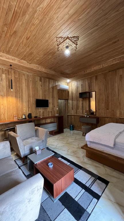 Uli-Ulian Rooms & Private Villa Vacation rental in East Java