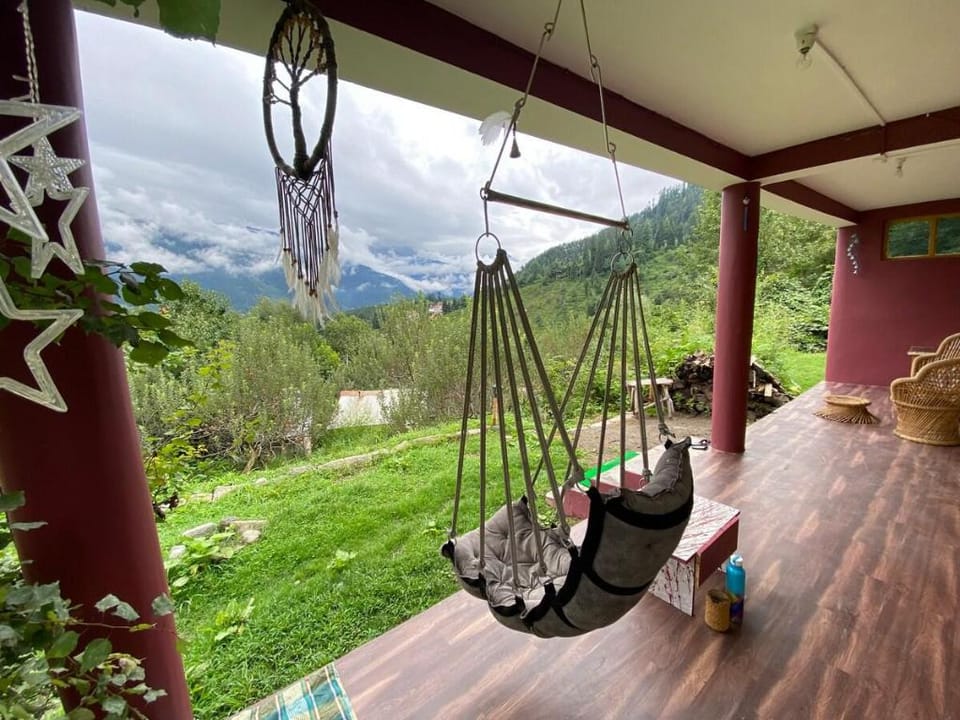 An offbeat Hilltop Homestay - 61 Steps Manali Vacation rental in Manali
