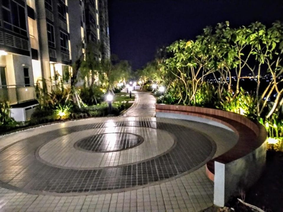 Anderson Apartment keluarga 2 bedroom Pakuwon Mall Apartment in Surabaya