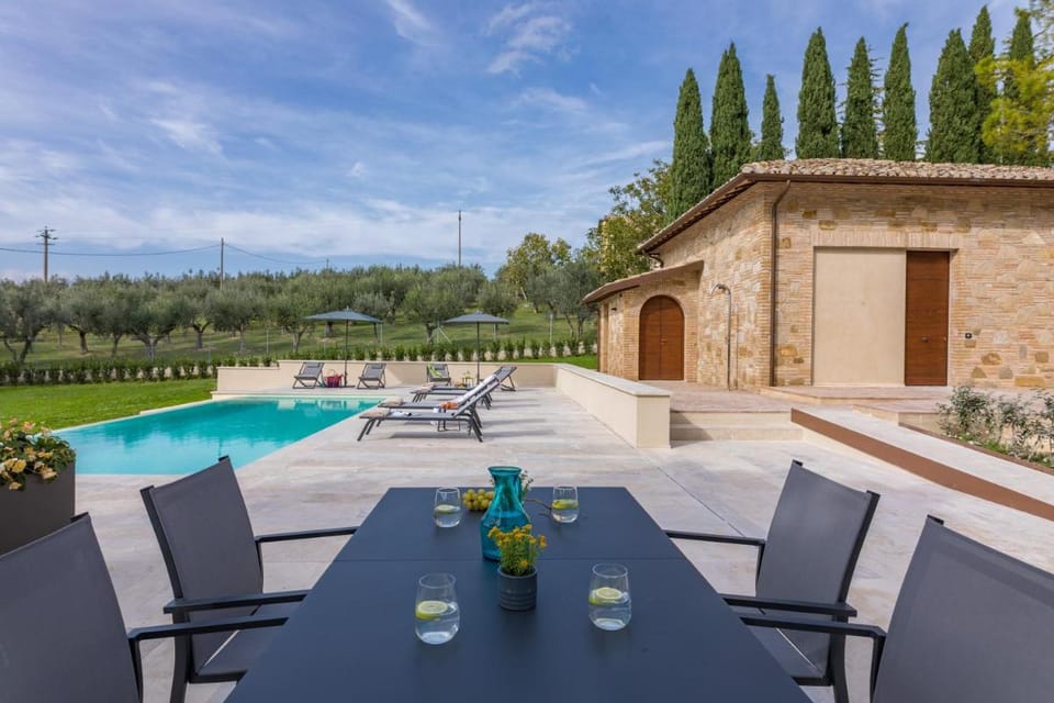 VILLA ANNA ELISA 8, Emma Villas Villa in Umbria