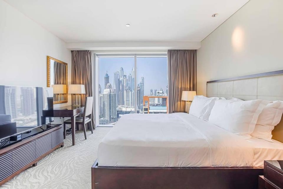 Address Dubai Marina All Hotel Facilities Incl Apartment in Dubai