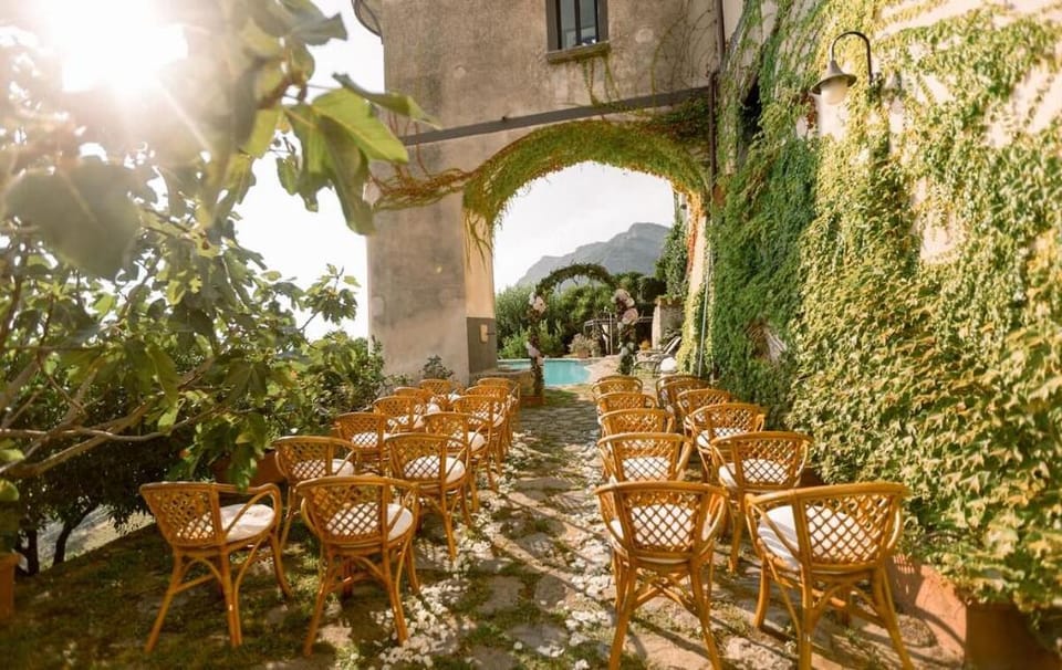 Entire Villa, Cilento Paestum  for 28 p! Villa in Campania