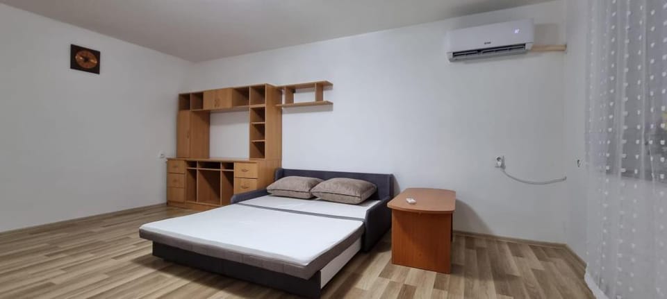 spacious garden  home Apartment in Vojvodina
