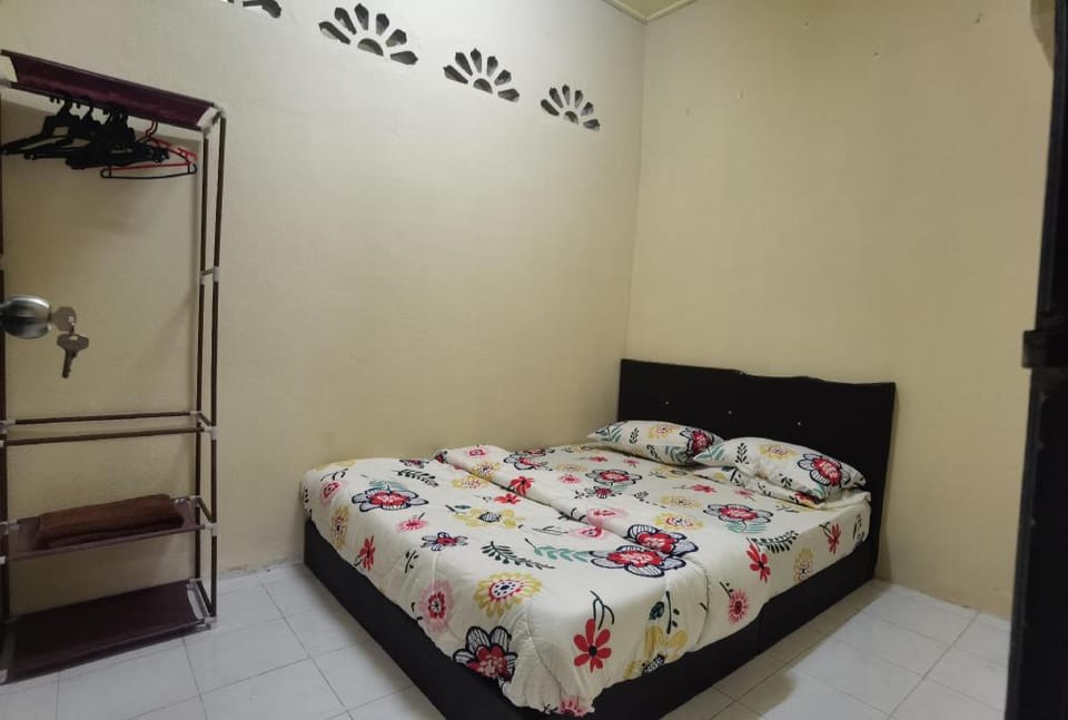 HOMESTAY KELUARGA KUALA KRAI Vacation rental in Malaysia