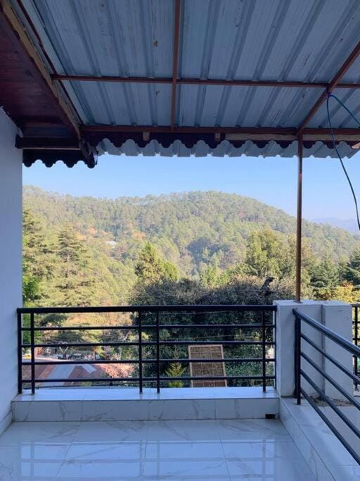 Krishna Cottage Vacation rental in Uttarakhand