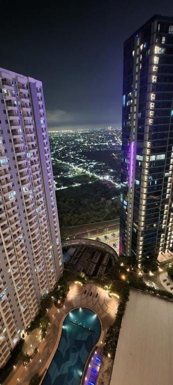 Homy Studio 2 at Orchard Pakuwon Mall + WIFI Apartment in Surabaya