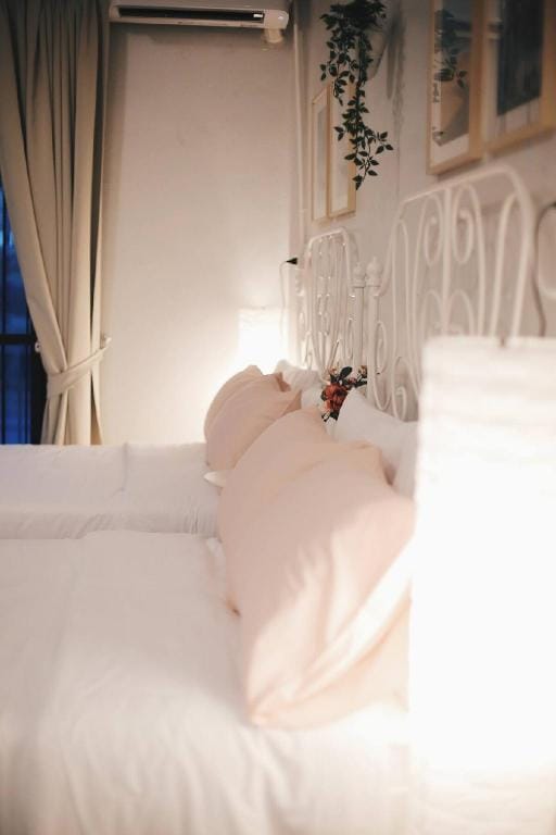 (3rd Fl.)Walk 1min to MRT! Big Room(upto 4ppl) Apartment in Bangkok