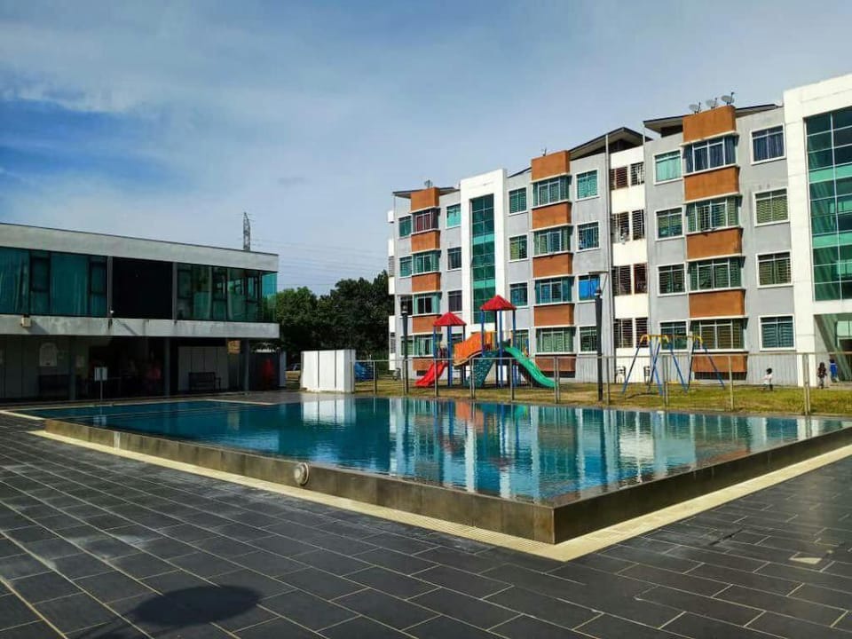 Ground Floor UA Homestay Sepanggar Kota Kinabalu  Apartment in Kota Kinabalu