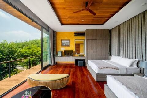 The Height Khaoyai Resort Bed and Breakfast in Laos
