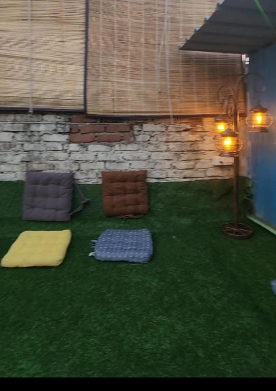 Entire 1BHK Penthouse with Private Terrace 4th Flr Apartment in Delhi