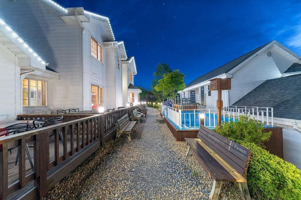 Gapyeong Oneulharu Aegyeondongban Spapension Bed and Breakfast in Gyeonggi-do