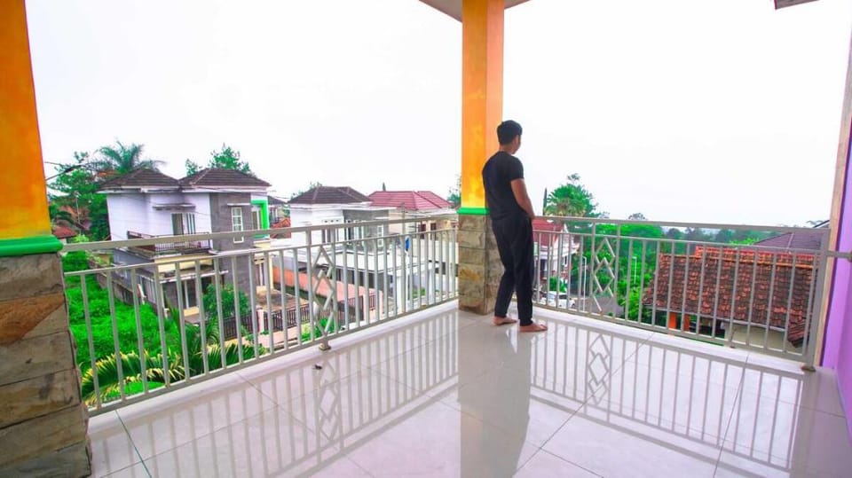 Villa Pelangi Indah Private Pool | Montain View Villa in Batu