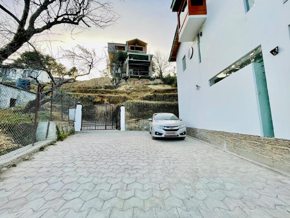 Orophile- Mukteshwar 2 BDR Villa Villa in Uttarakhand