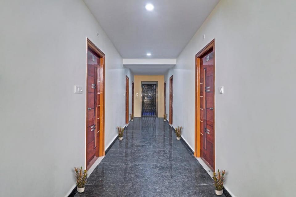 Collection O White Riviera Near Kondapur Vacation rental in Hyderabad