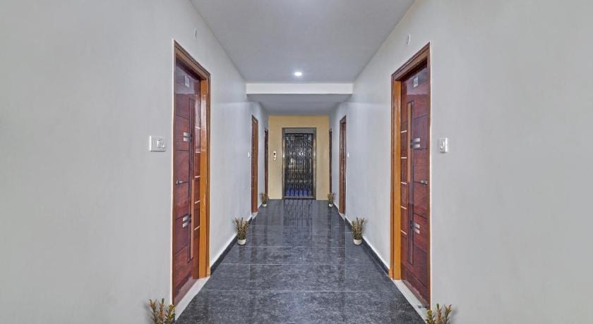 Collection O White Riviera Near Kondapur Vacation rental in Hyderabad