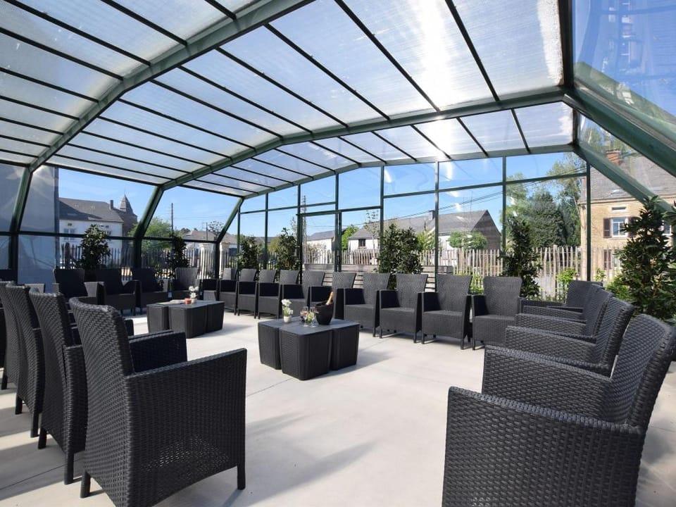 Group Villa with Pool  Sauna Vacation rental in Wallonia, Belgium