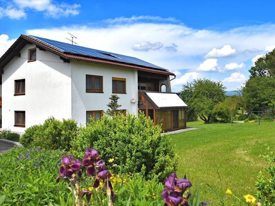Wohnung in Sonnen nahe Skiliften Apartment in South Bohemian Region